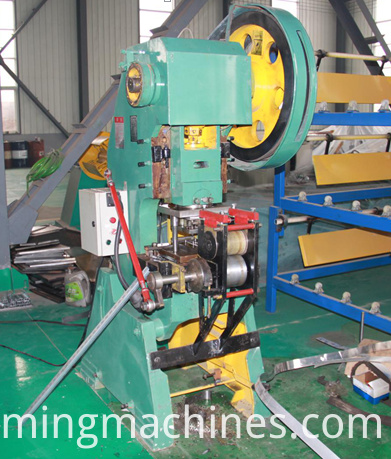 Manual Steel Slotted Angle Machine Manual Steel Slotted Angle Machine